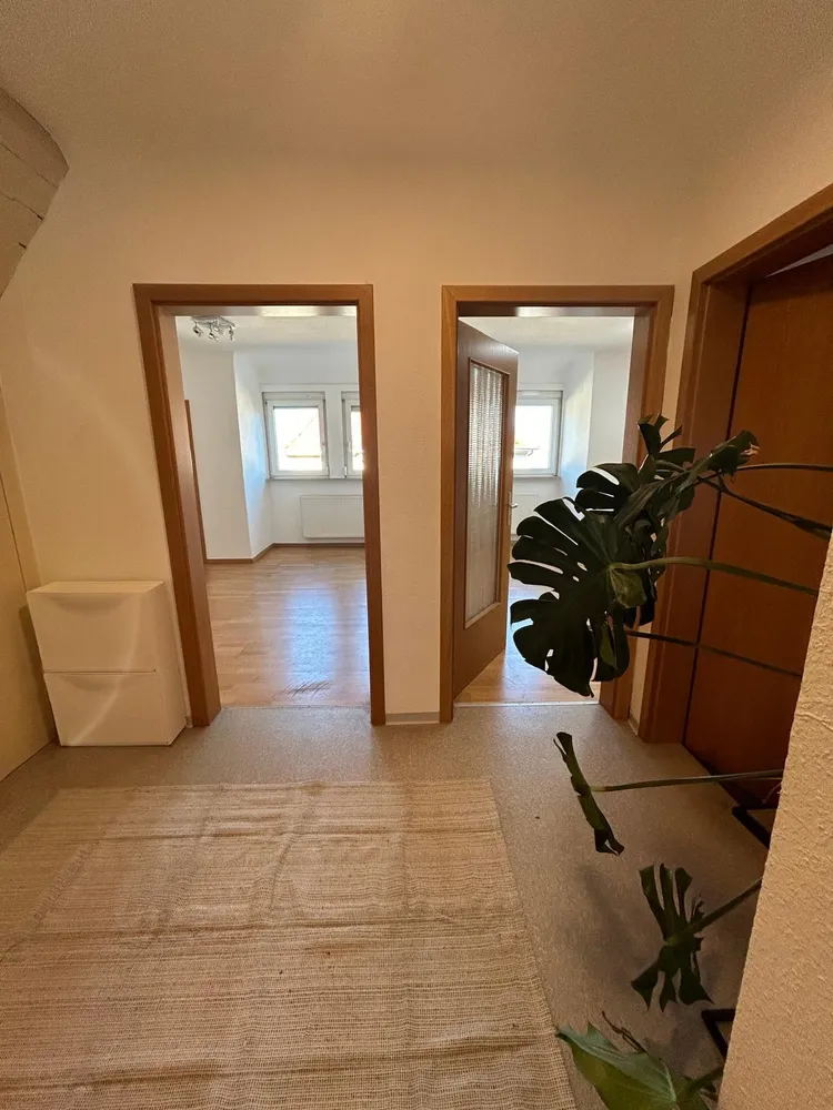 3 Zimmer Wohnung mit 72 m² in Stuttgart – Bild 2
