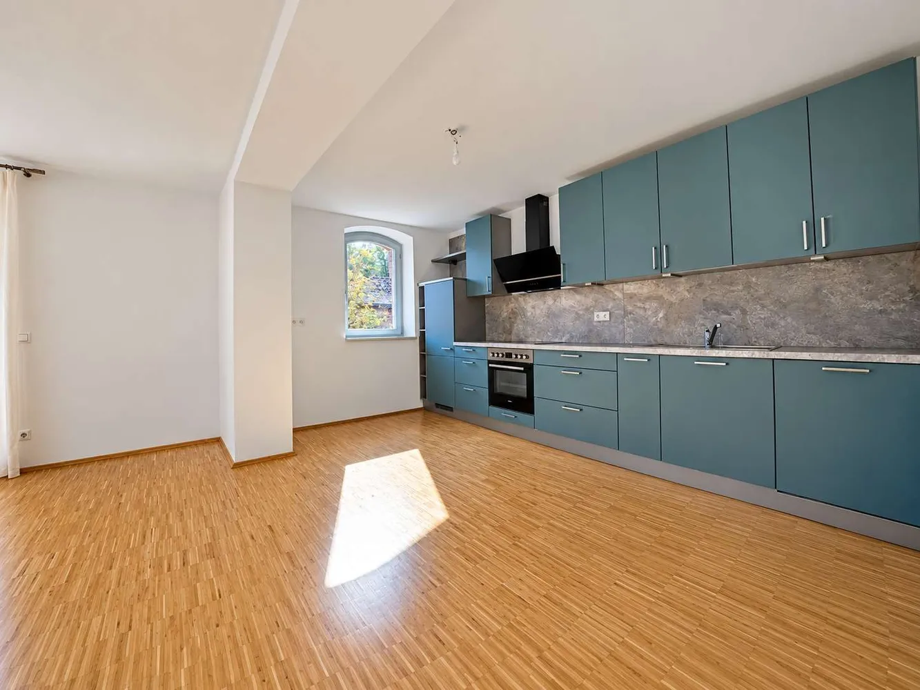 2 Zimmer Wohnung mit 100 m² in Bayreuth – Bild 9