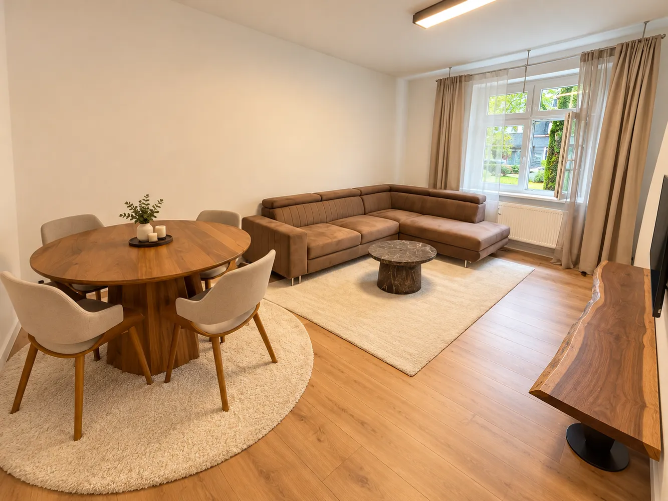2 Zimmer Wohnung mit 47 m² in Hannover – Bild 1