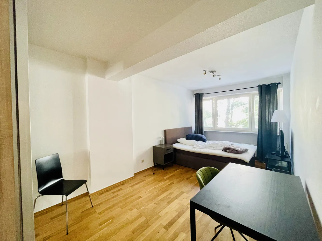 4 Zimmer Wohnung mit 108 m² in Frankfurt am Main – Bild 5