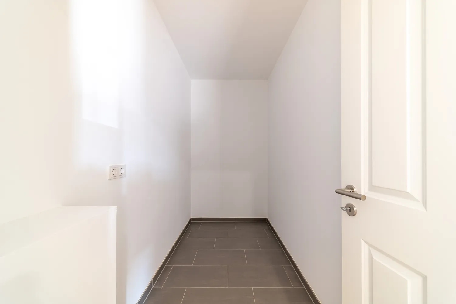 2 Zimmer Wohnung mit 47 m² in Halle (Saale) – Bild 4