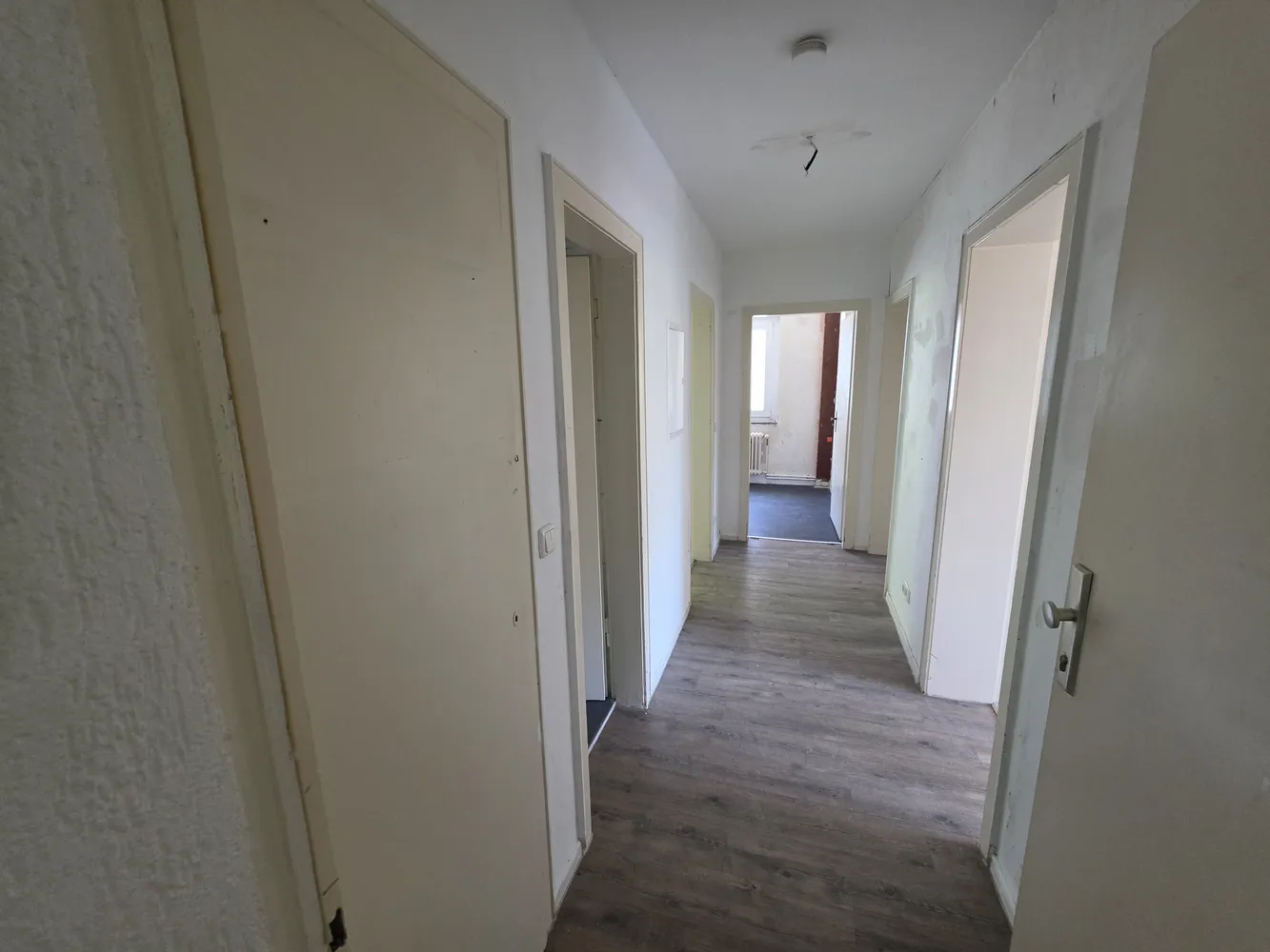 3 Zimmer Wohnung mit 70 m² in Düsseldorf – Bild 4