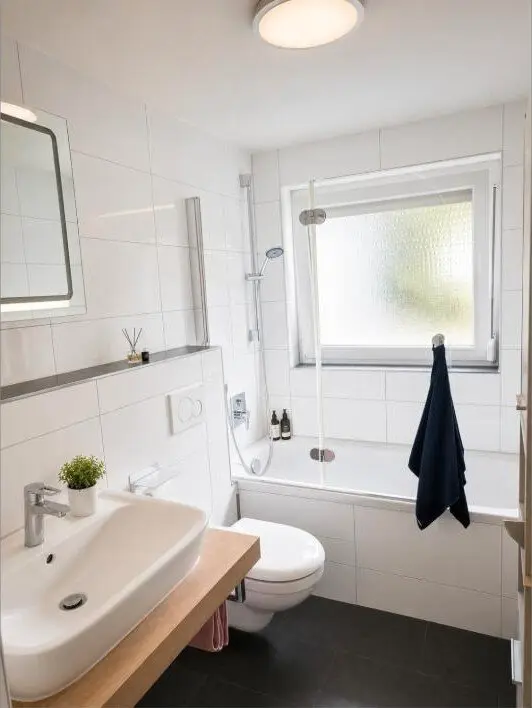 WG-Zimmer mit 11 m² in Metzingen – Bild 9