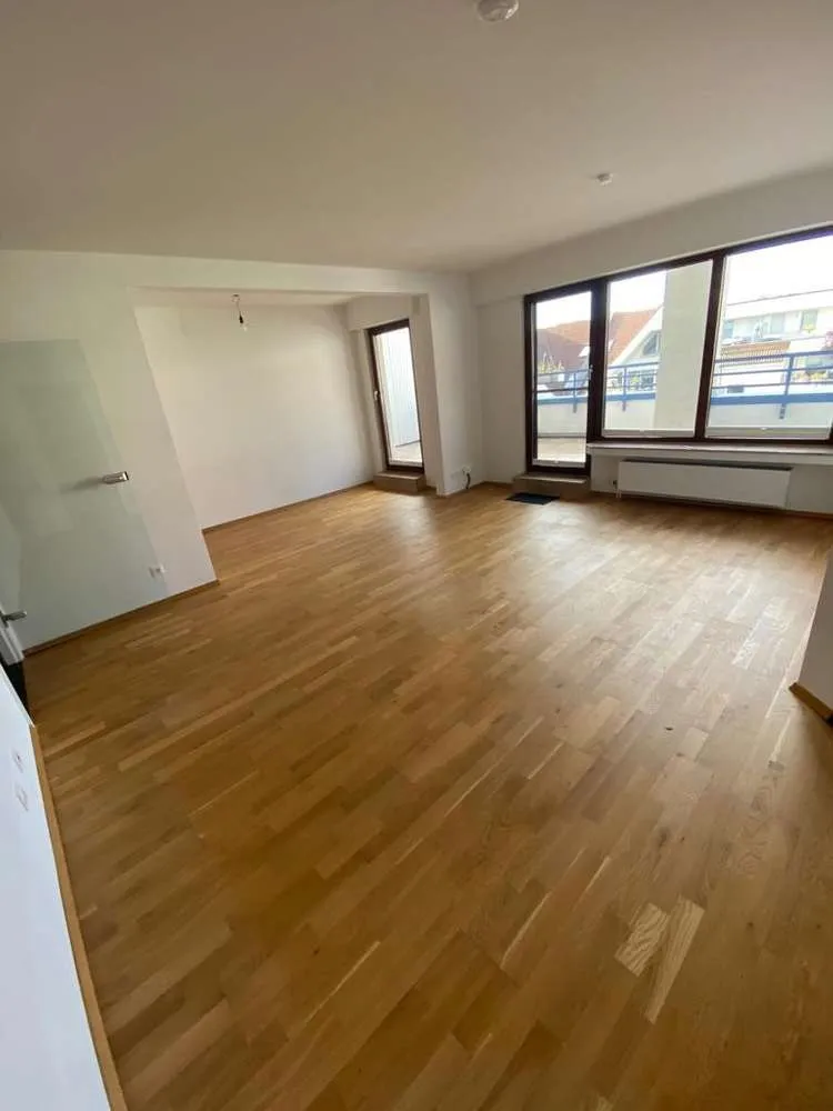3 Zimmer Wohnung mit 97 m² in Köln – Bild 1