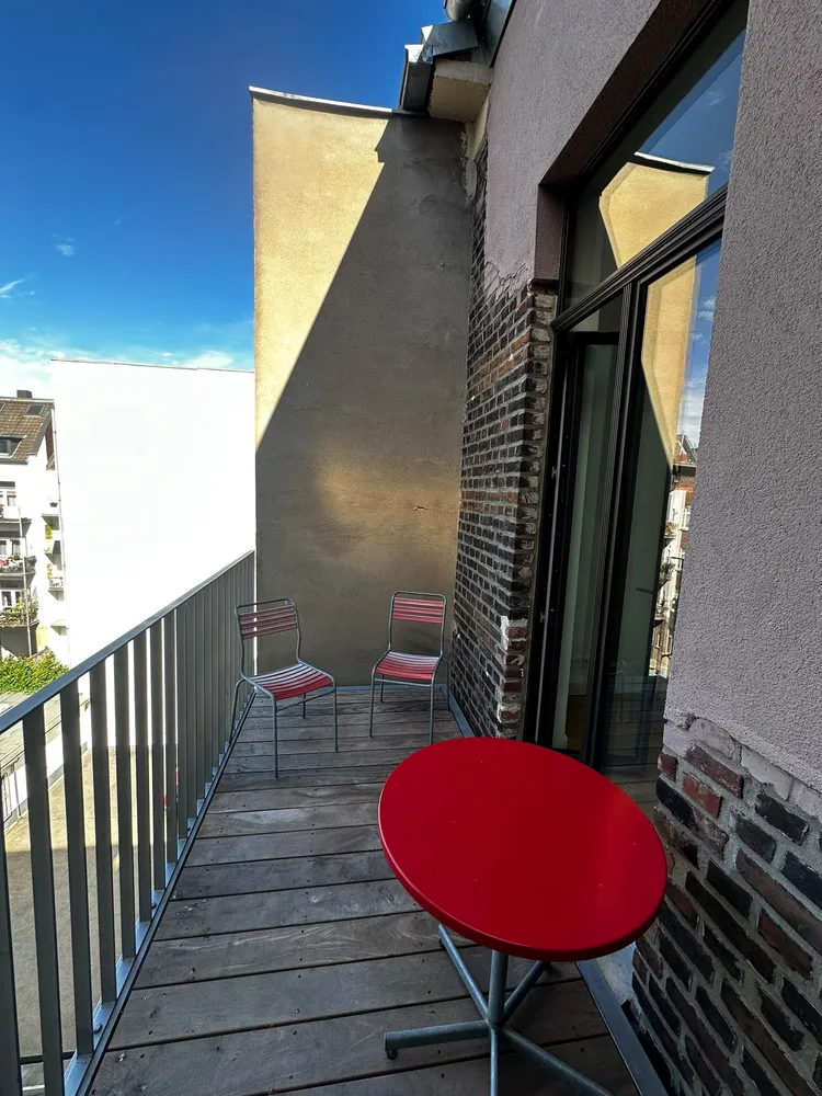 2 room apartment with 76 m² in Cologne – Photo 2