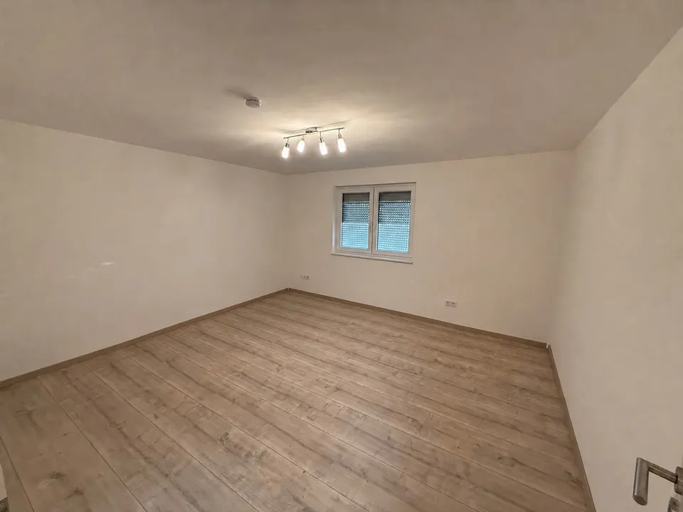 3 Zimmer Wohnung mit 105 m² in Mosbach – Bild 4