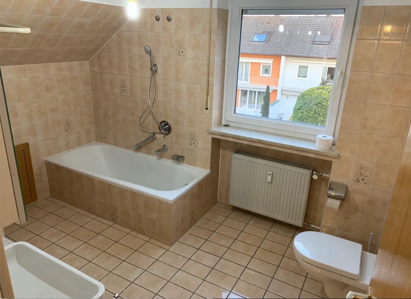 2 room apartment with 60 m² in Augsburg – Photo 2