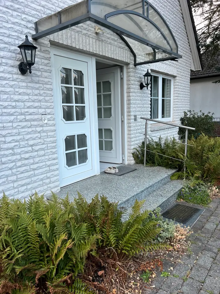 6 Zimmer Haus mit 136 m² in Norderstedt – Bild 3
