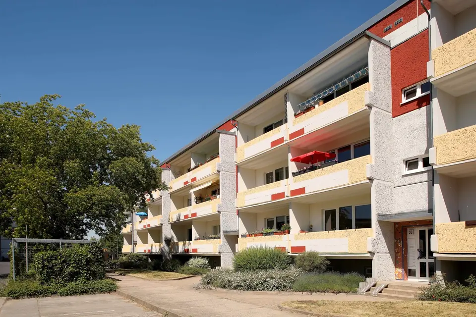 3 Zimmer Wohnung mit 63 m² in Neubrandenburg – Bild 2