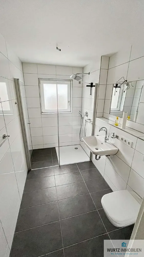 4 Zimmer Wohnung mit 119 m² in Leonberg – Bild 1