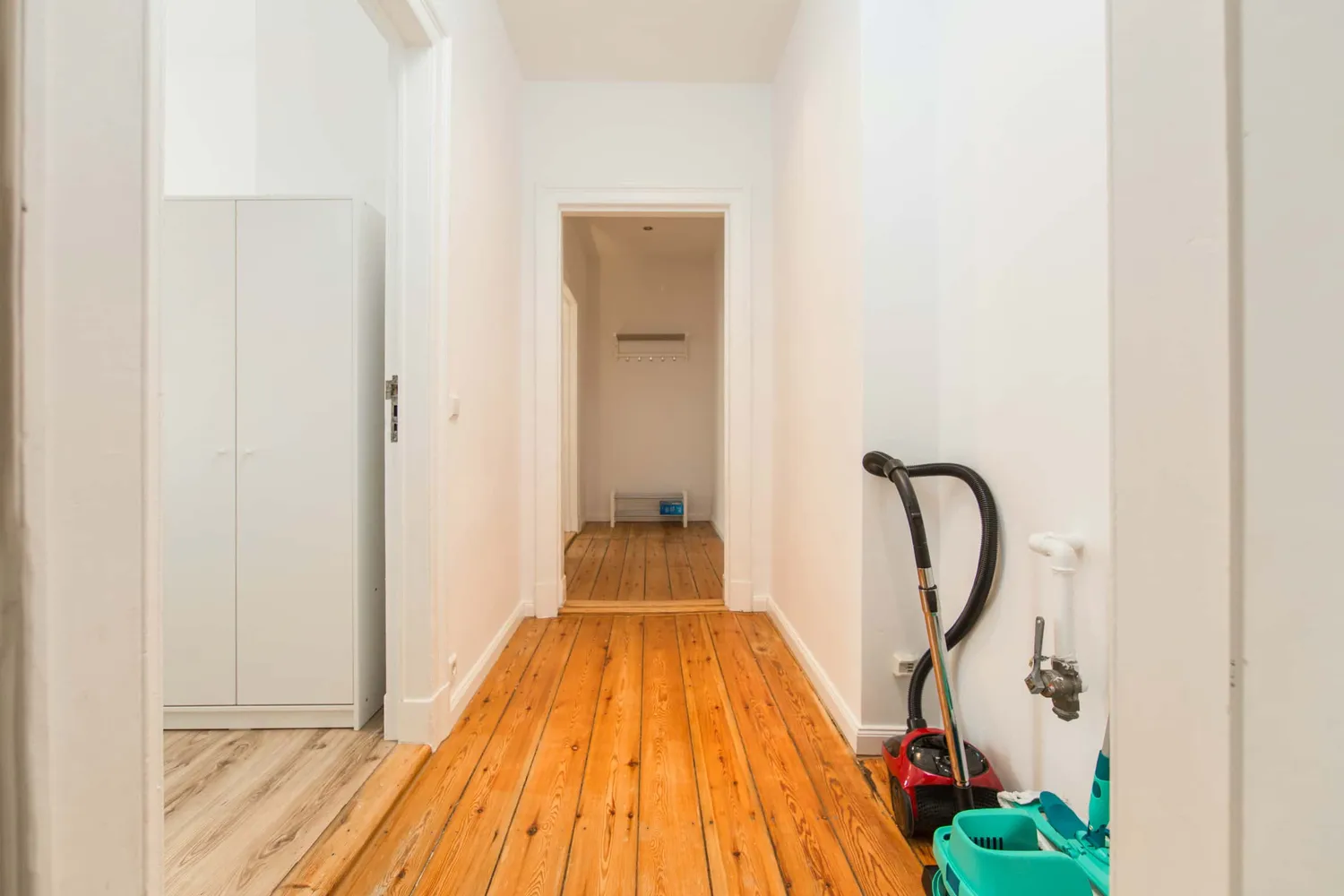 Shared room with 8 m² in Berlin – Photo 2