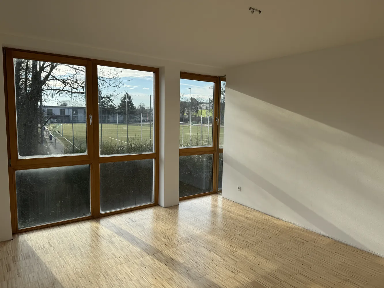 4 room apartment with 130 m² in Wiesbaden – Photo 1