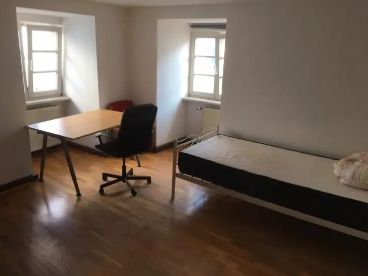 9 Zimmer Wohnung mit 20 m² in Rostock – Bild 6