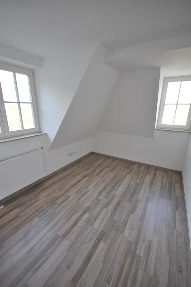 4 Zimmer Wohnung mit 94 m² in Zwickau – Bild 9