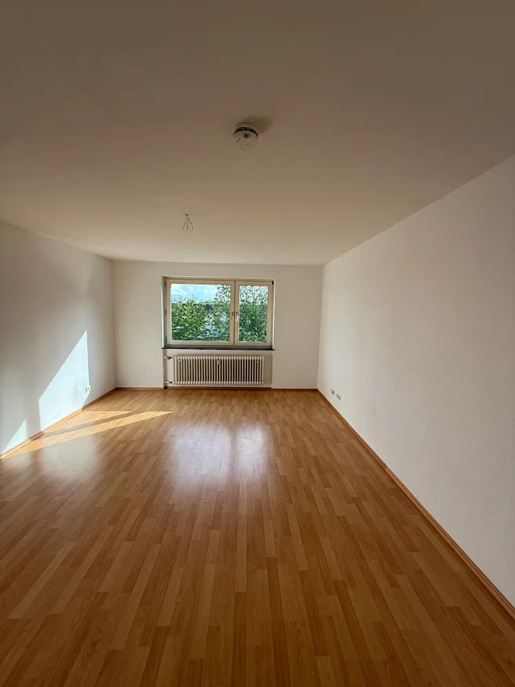 1 room apartment with 30 m² in Munich – Photo 1
