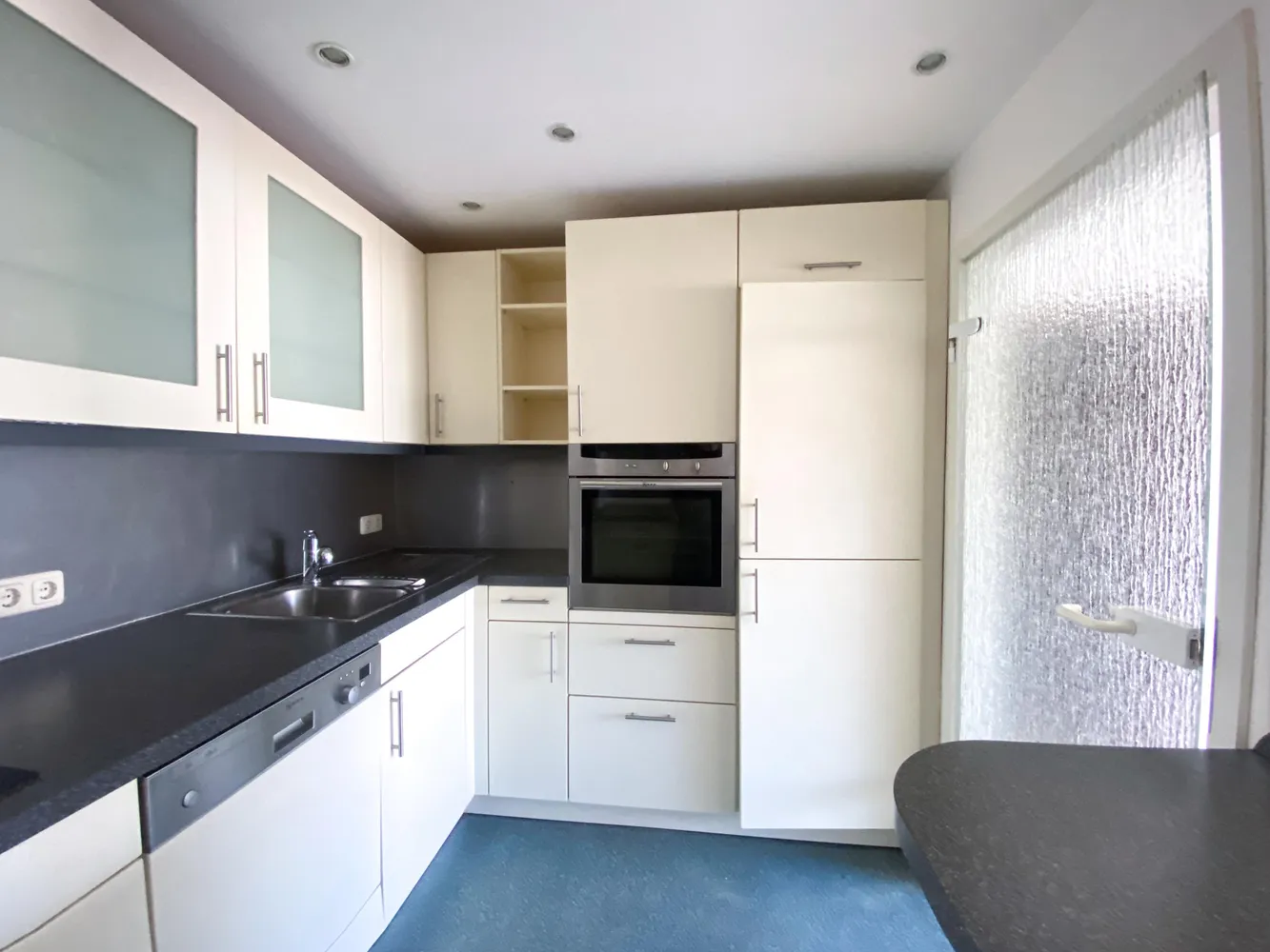 3 Zimmer Wohnung mit 75 m² in Würzburg – Bild 1