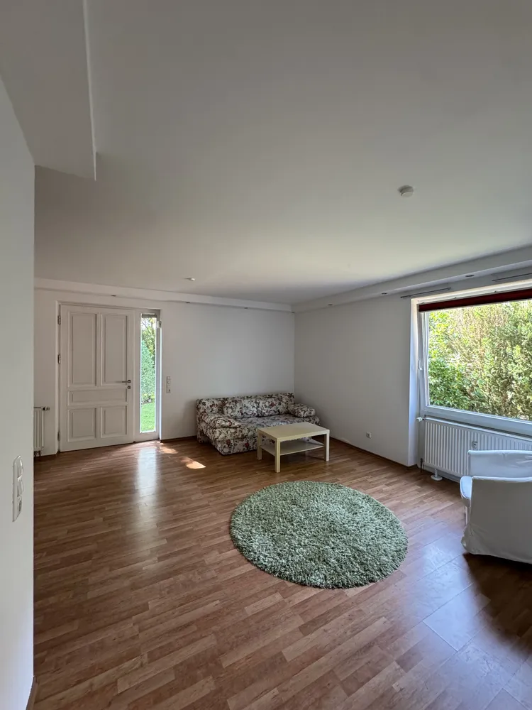 2 Zimmer Wohnung mit 92 m² in Hamburg – Bild 1