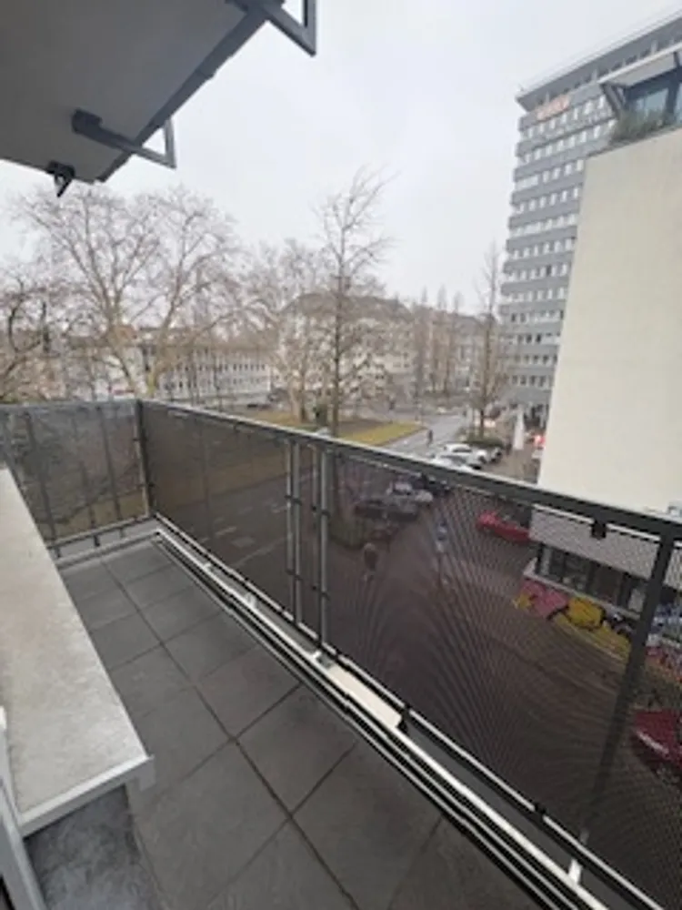 4 Zimmer Wohnung mit 124 m² in Köln – Bild 7