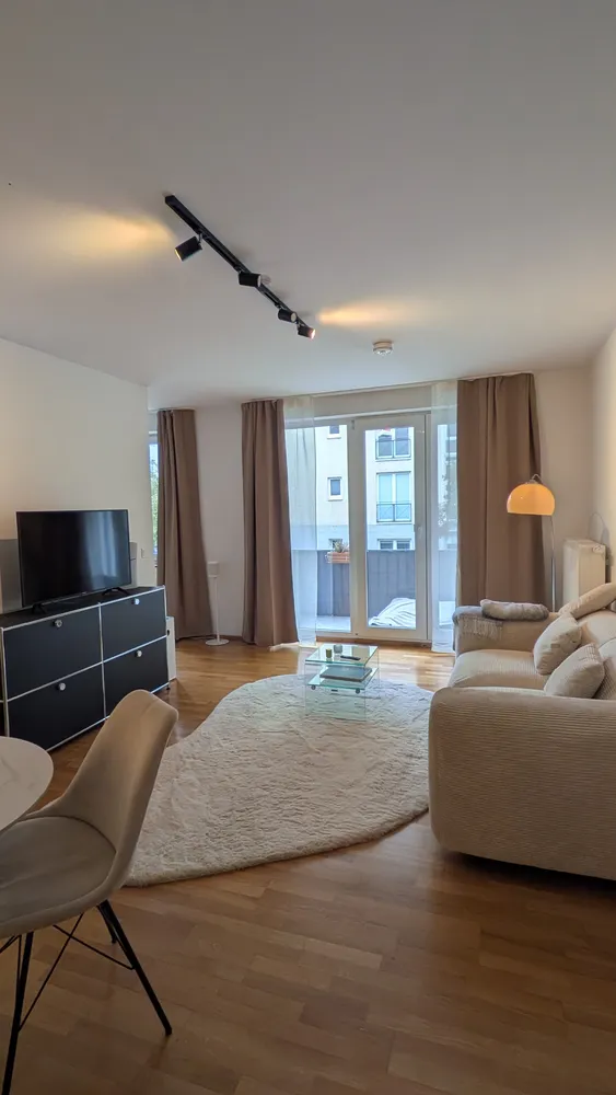 2 room apartment with 45 m² in Berlin – Photo 4