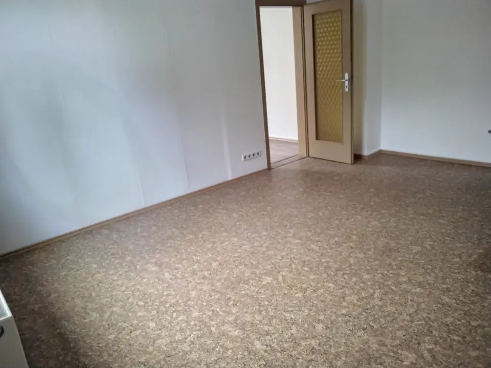 3 Zimmer Wohnung mit 83 m² in Sonneberg – Bild 8