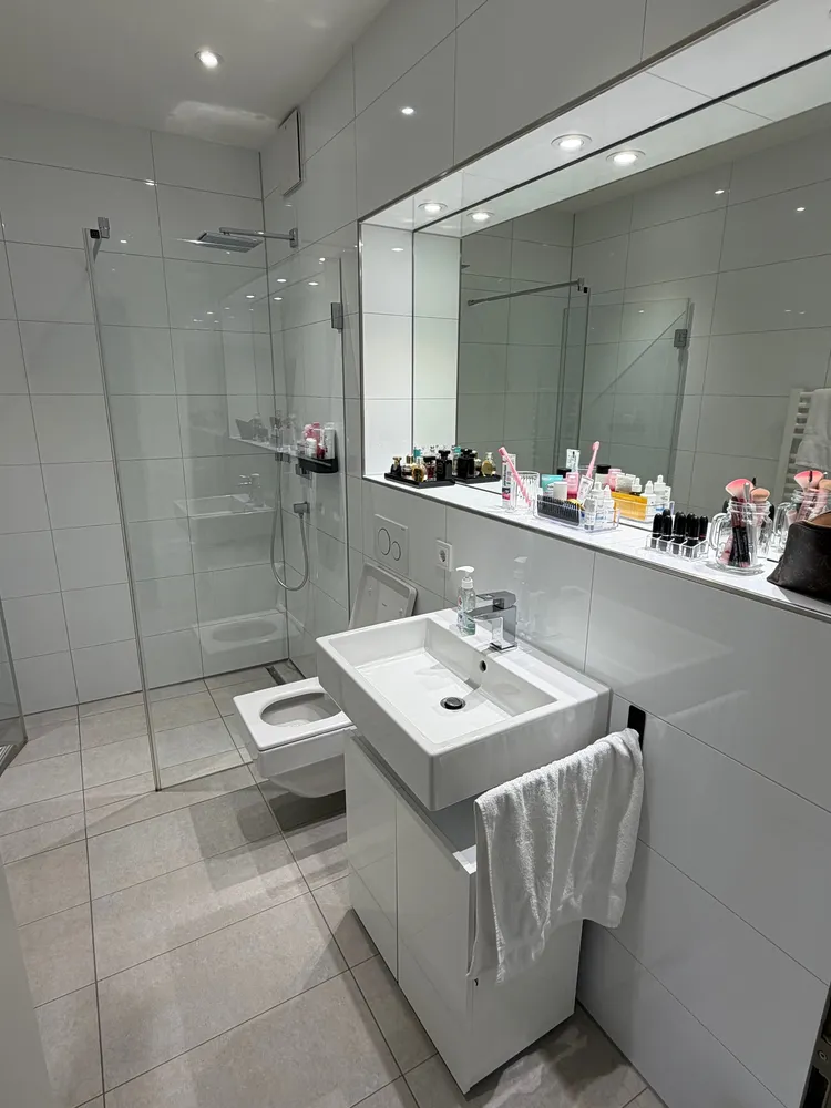 3 Zimmer Wohnung mit 93 m² in Düsseldorf – Bild 1