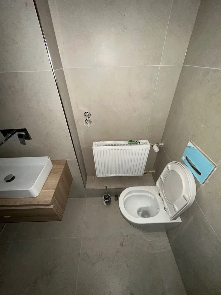 2 Zimmer Wohnung mit 80 m² in Düsseldorf – Bild 3