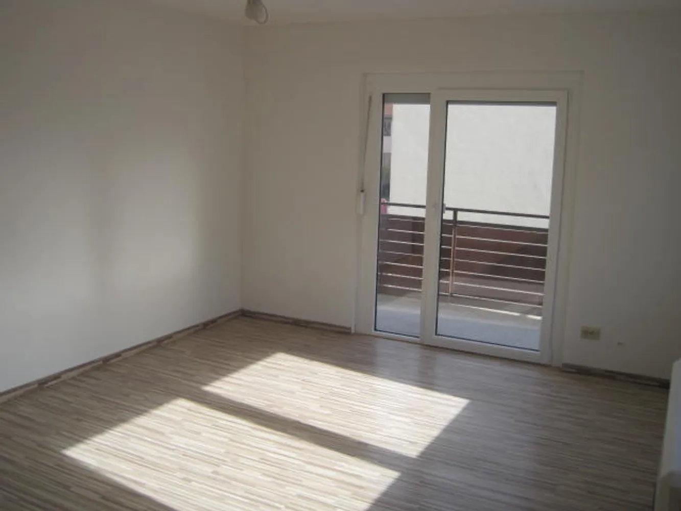 3 Zimmer Wohnung mit 68 m² in Erlangen – Bild 3
