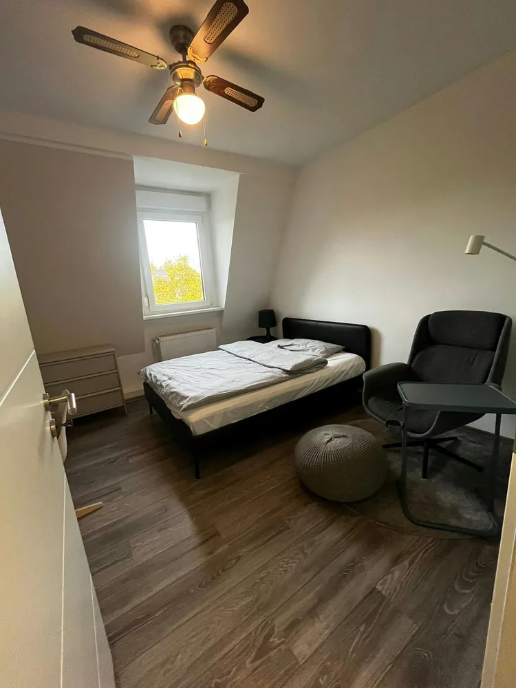 WG-Zimmer mit 13 m² in Frankfurt am Main – Bild 2