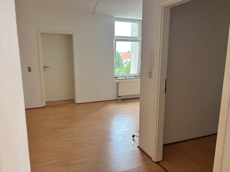 3 Zimmer Wohnung mit 85 m² in Köthen – Bild 2