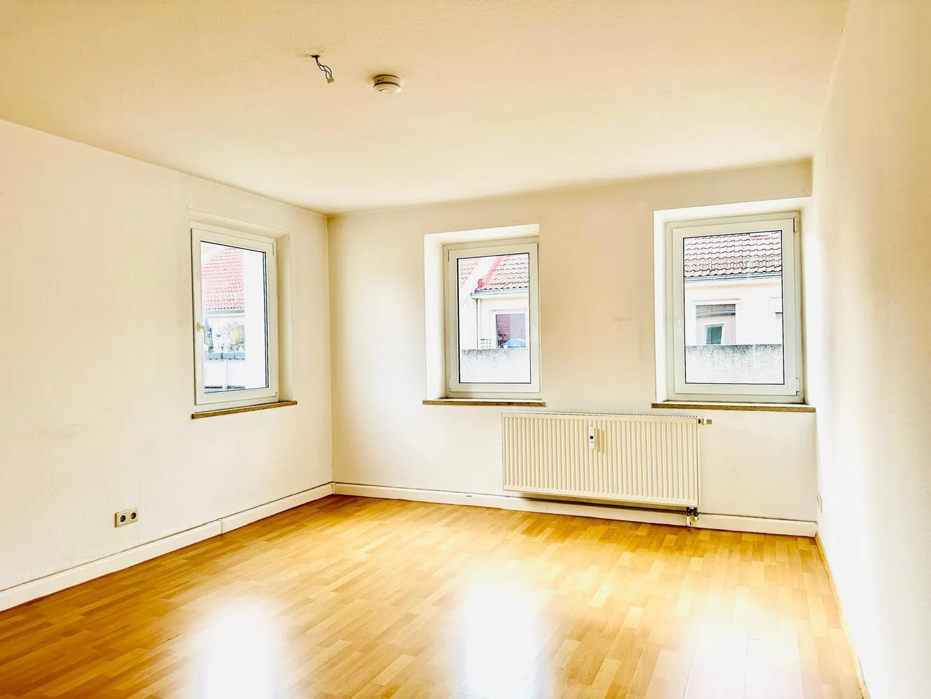 6 Zimmer Wohnung mit 125 m² in Nürnberg – Bild 1
