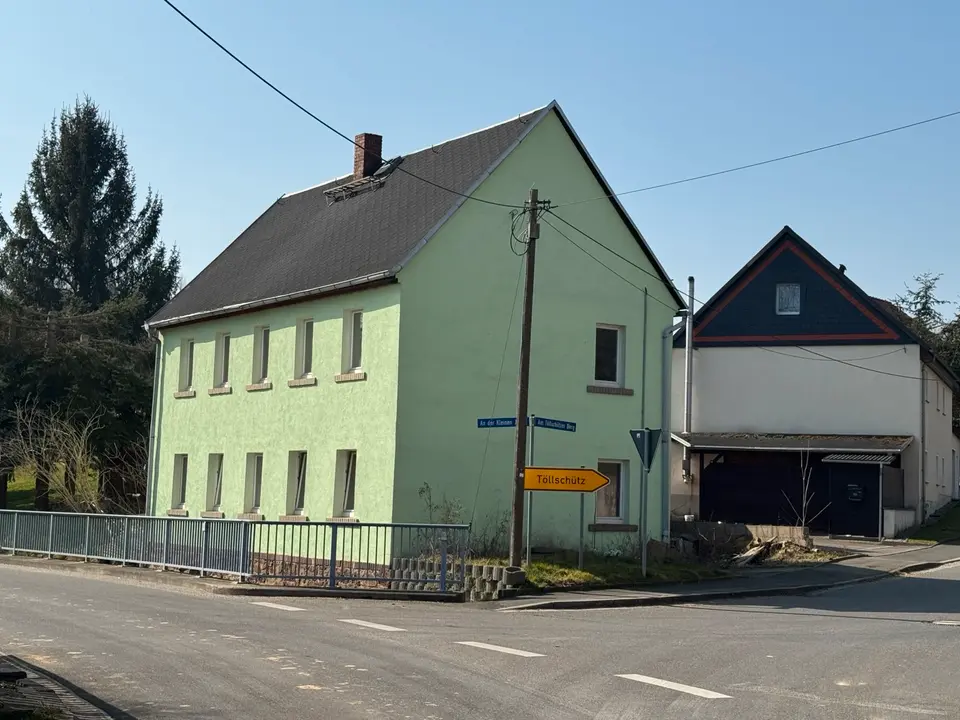 15 Zimmer Haus mit 250 m² in Grimma – Bild 1