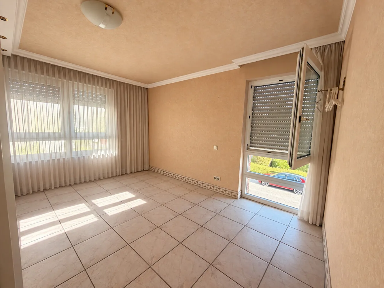 3 Zimmer Wohnung mit 91 m² in Neuss – Bild 4