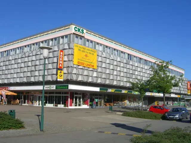 3 Zimmer Wohnung mit 70 m² in Rostock – Bild 2