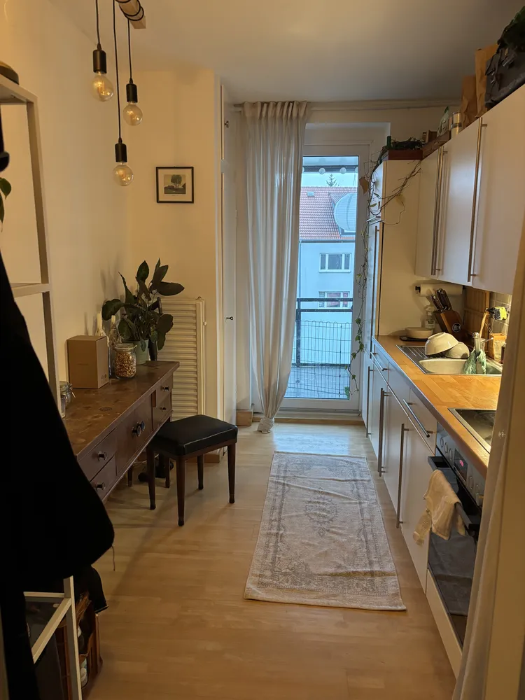 2 room apartment with 62 m² in Hanover – Photo 4