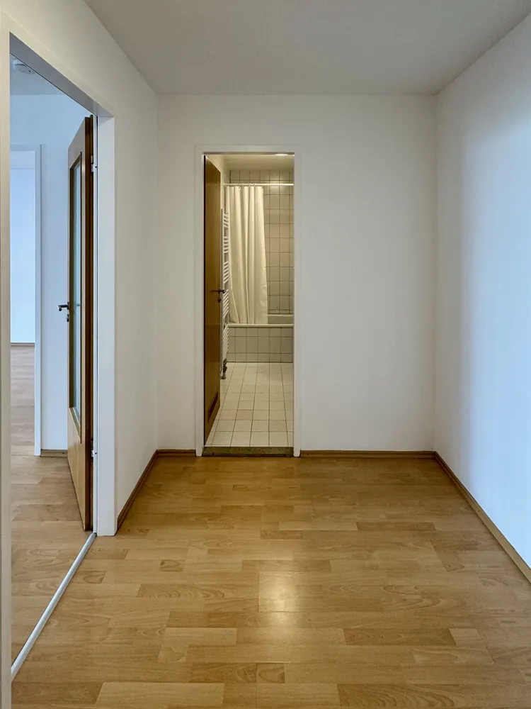 2 Zimmer Wohnung mit 60 m² in München – Bild 12