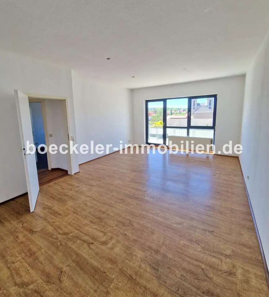 3 Zimmer Wohnung mit 101 m² in Weißenfels – Bild 1