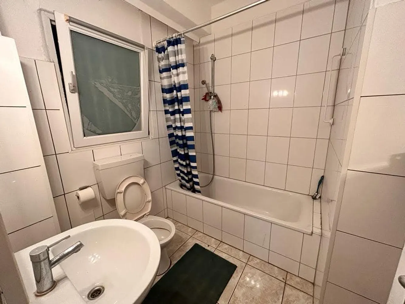 2 Zimmer Wohnung mit 70 m² in Düsseldorf – Bild 3