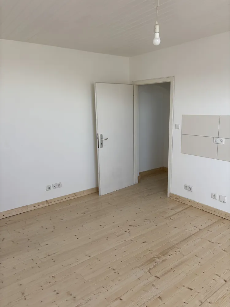 2 Zimmer Wohnung mit 55 m² in Düsseldorf – Bild 2