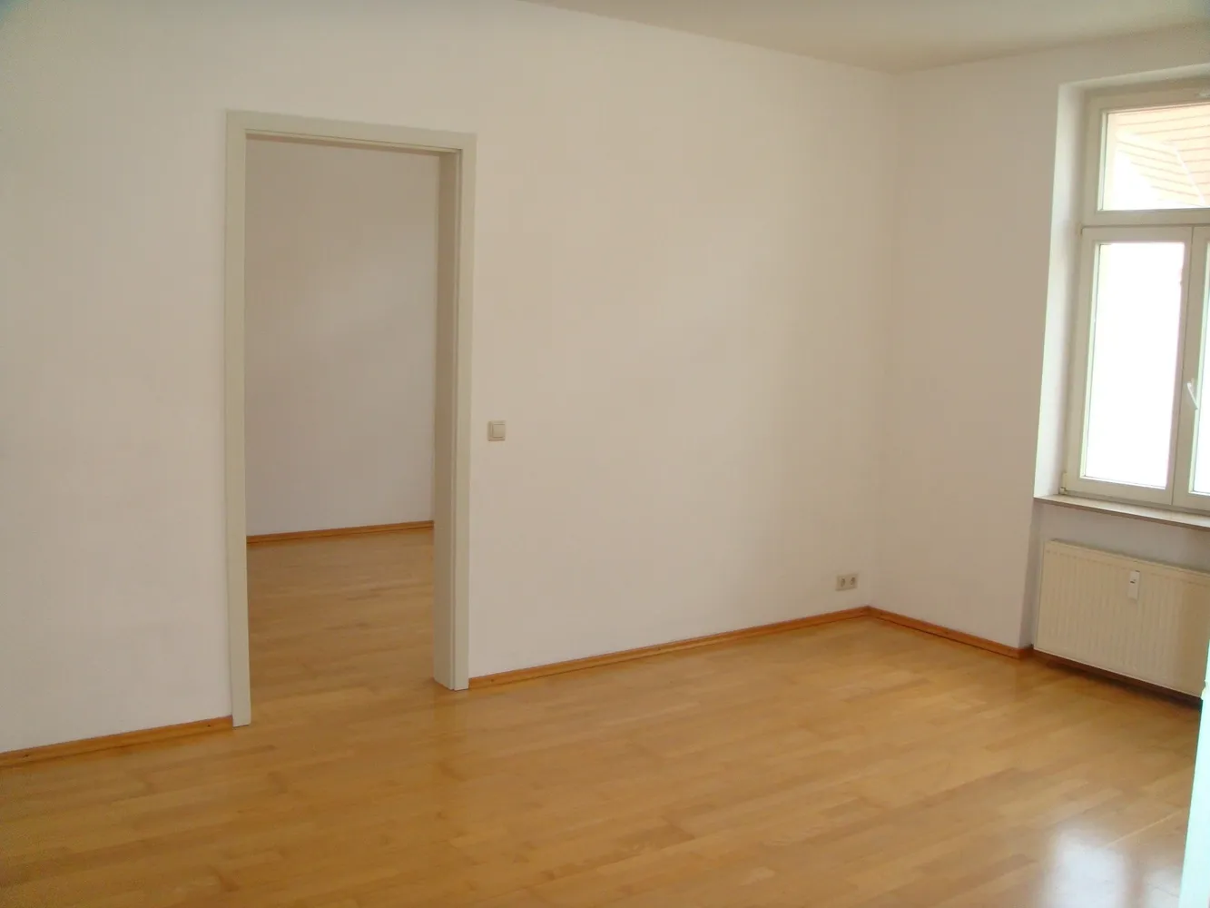 2 Zimmer Wohnung mit 44 m² in Halle (Saale) – Bild 4