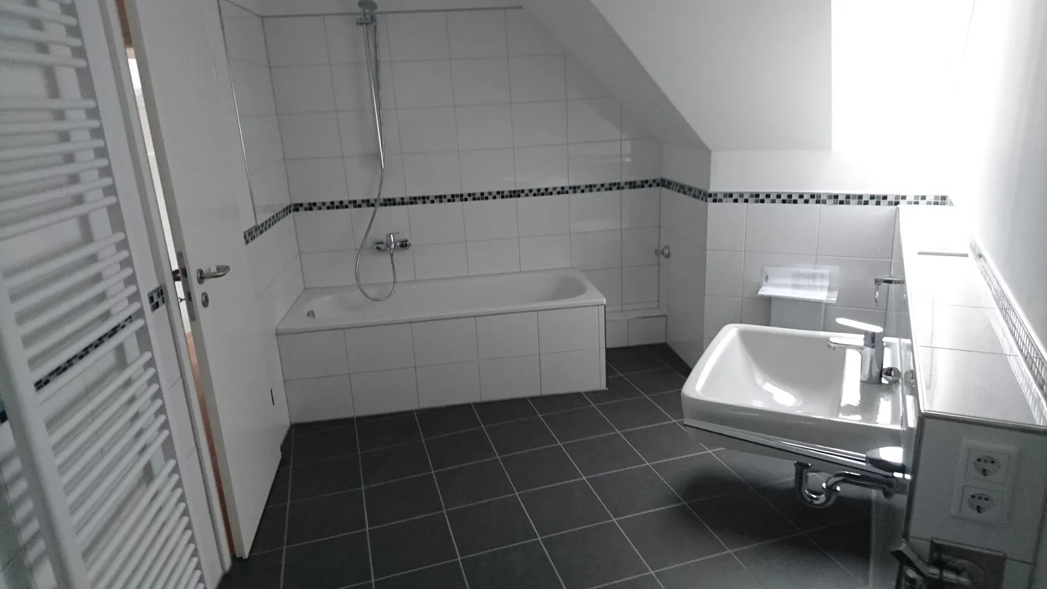 2 Zimmer Wohnung mit 44 m² in Krefeld – Bild 11
