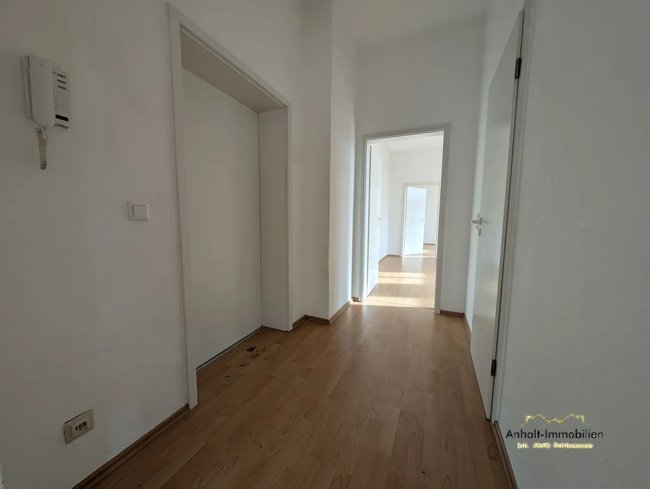 2 room apartment with 67 m² in Bitterfeld-Wolfen – Photo 9