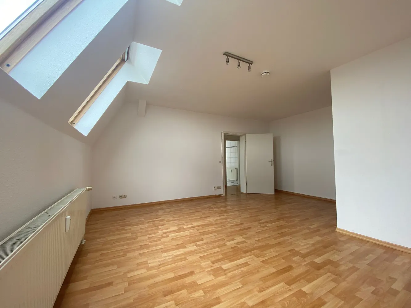 2 room apartment with 61 m² in Magdeburg – Photo 3