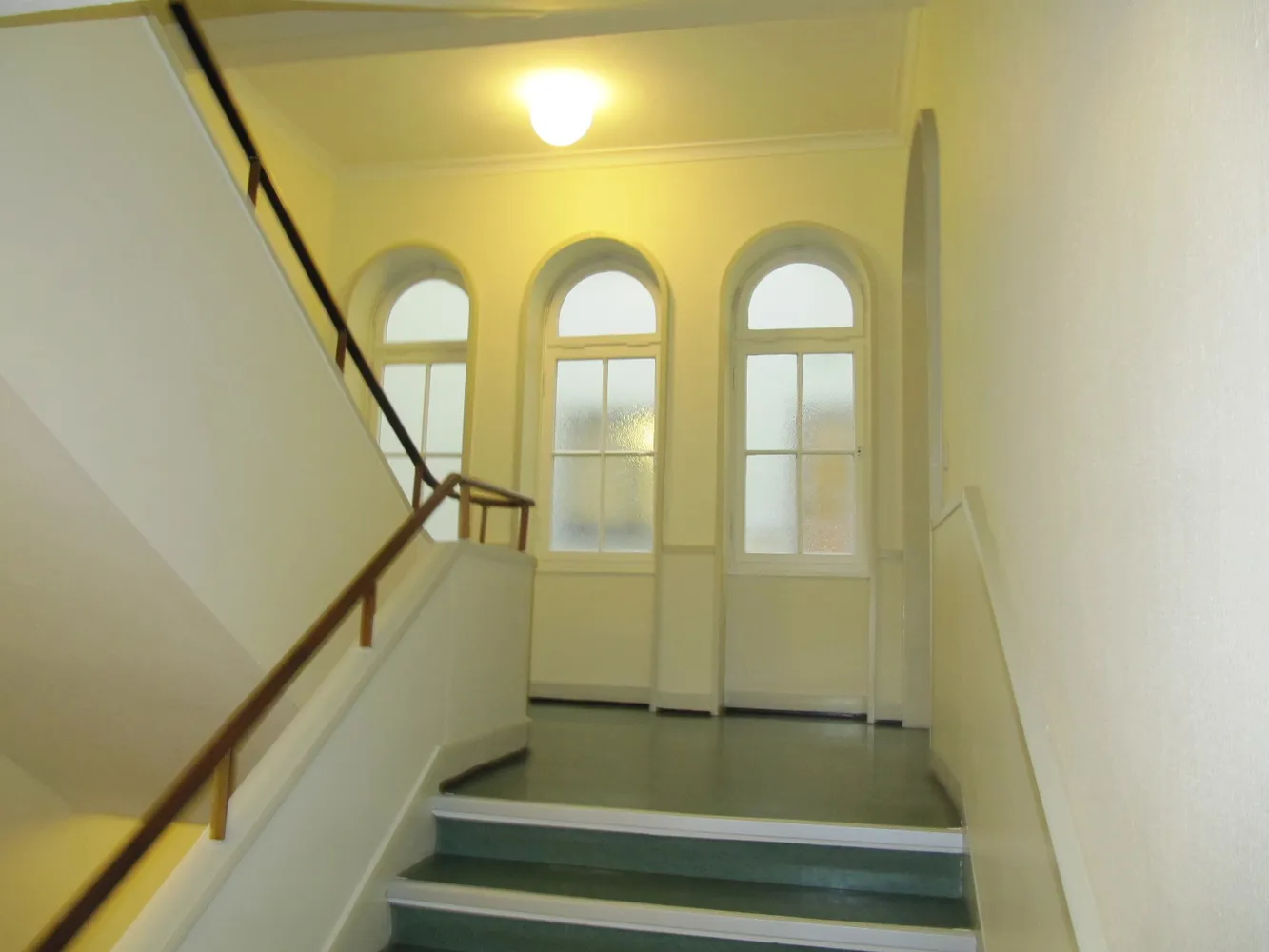 2 room apartment with 50 m² in Düsseldorf – Photo 6
