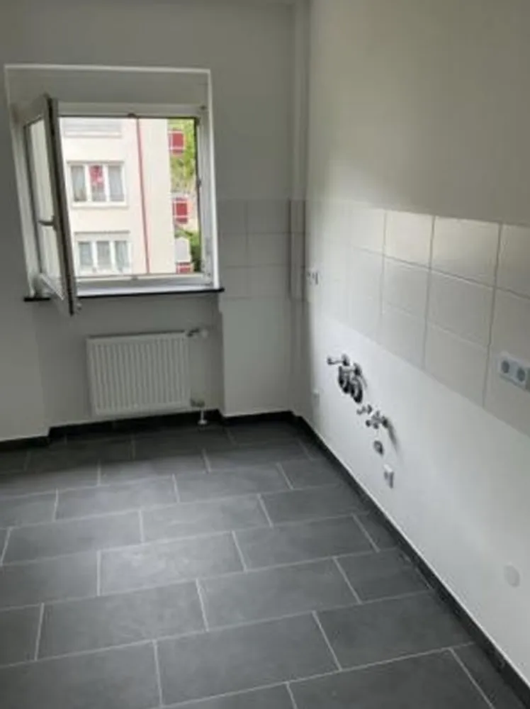 4 Zimmer Wohnung mit 98 m² in Frankfurt am Main – Bild 5
