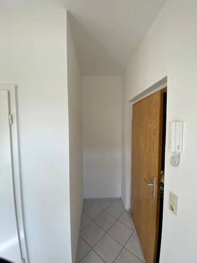 1 Zimmer Wohnung mit 37 m² in Weißenfels – Bild 5