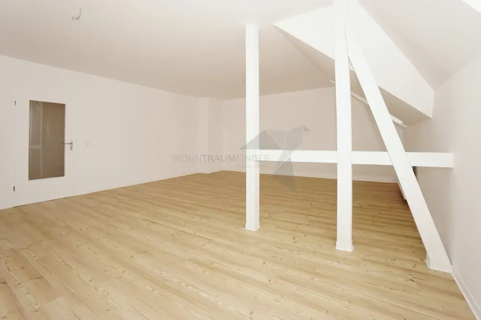 3 Zimmer Wohnung mit 93 m² in Chemnitz – Bild 2