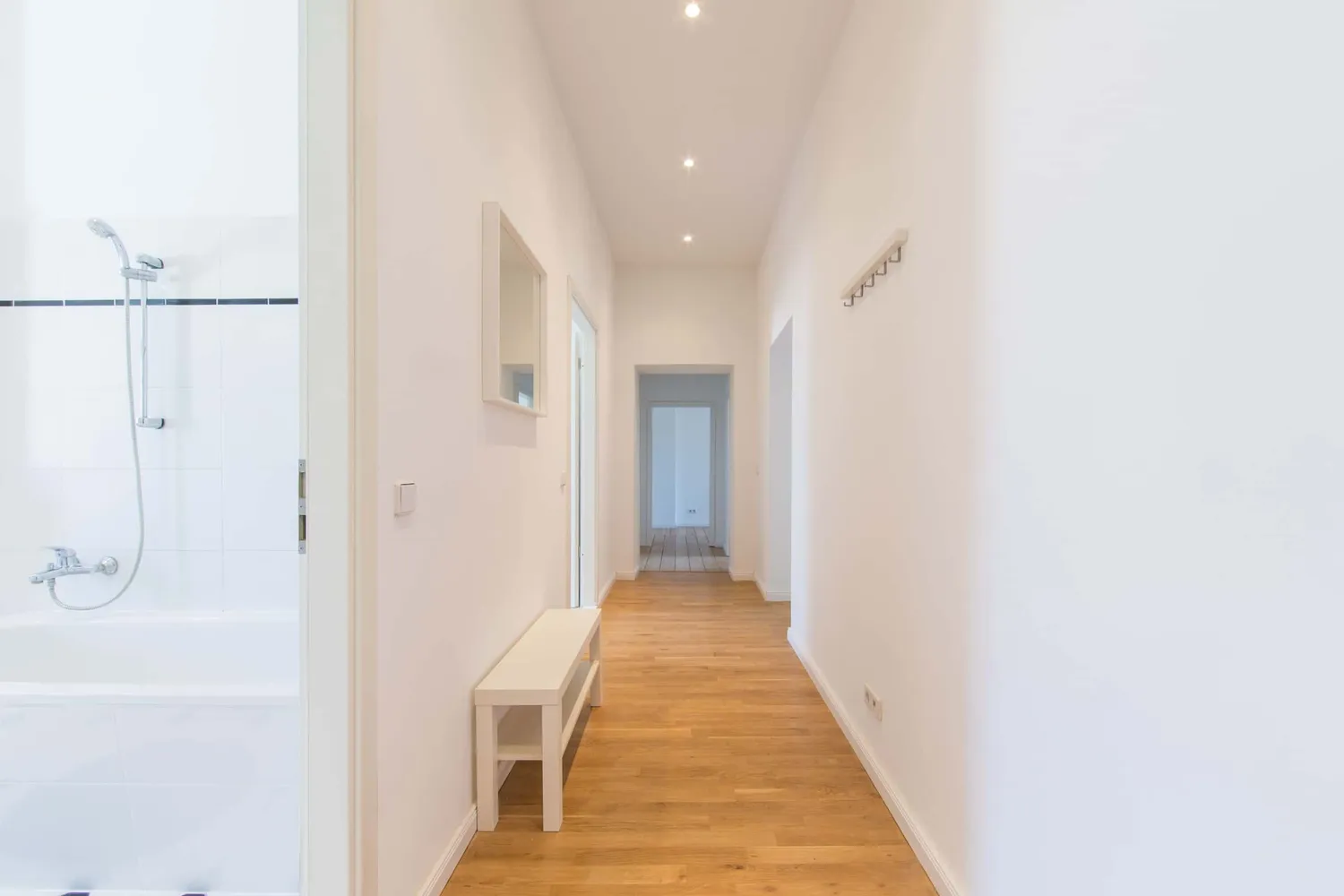 Shared room with 15 m² in Berlin – Photo 10
