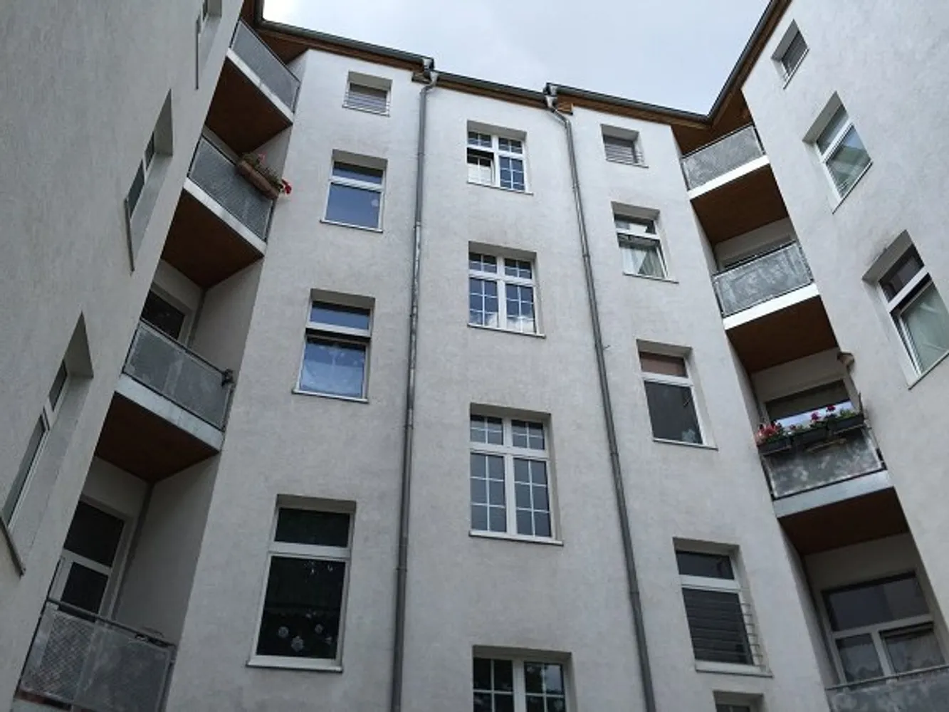 2 room apartment with 69 m² in Magdeburg – Photo 2