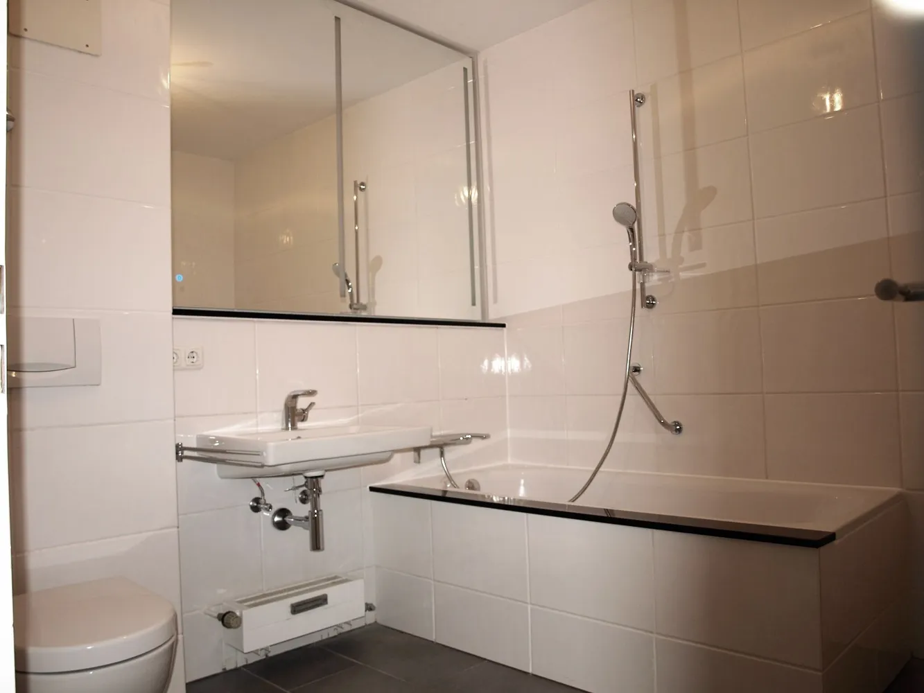 4 Zimmer Wohnung mit 147 m² in München – Bild 7