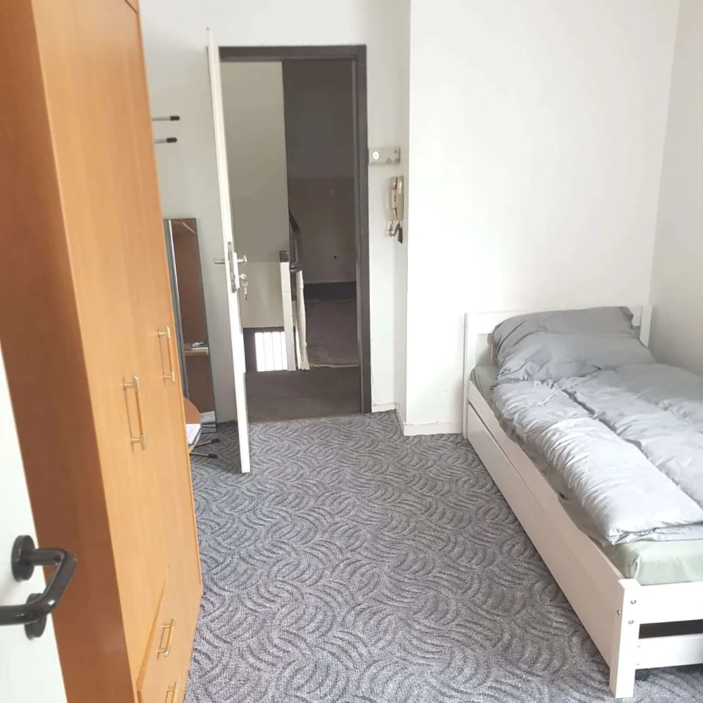 2 Zimmer Wohnung mit 30 m² in Krefeld – Bild 2